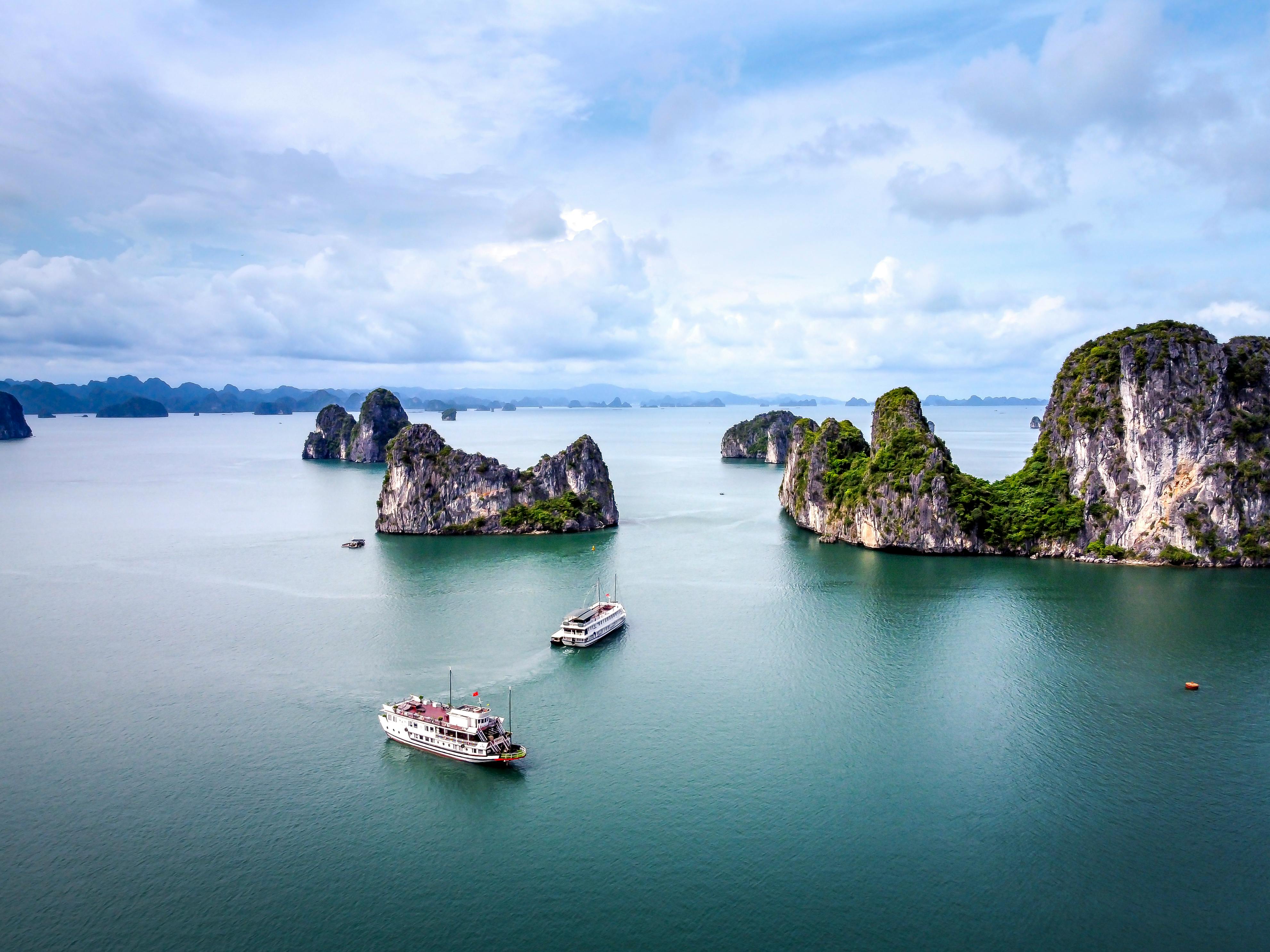 Vịnh Hạ Long